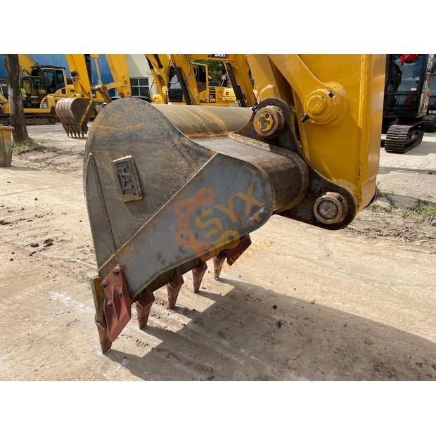 2023 Caterpillar 320D-44403440