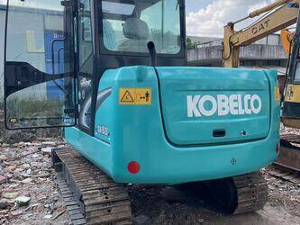 صورة ل حفارات 2024 كوبيلكو SK60