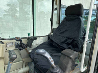 2010-takeuchi-tb150c-1363989-44403626