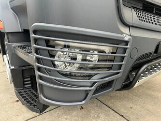 2025-mercedes-benz-actros-2045-1396291-44404027