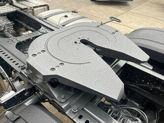 2025-mercedes-benz-actros-2045-1396292-44404062