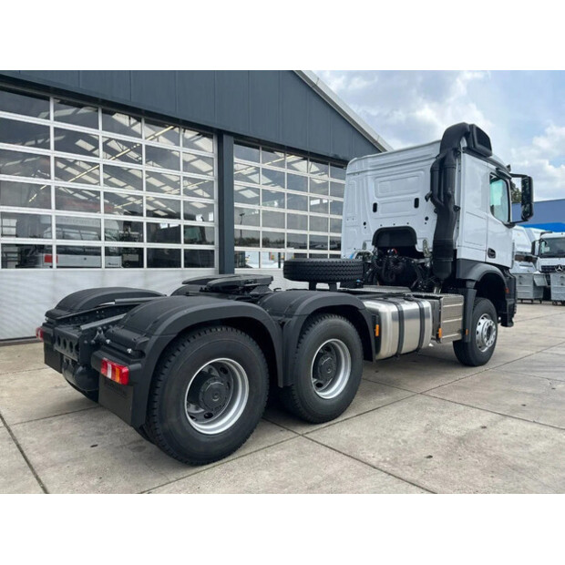 2025 Mercedes-Benz ACTROS 3348-44404209