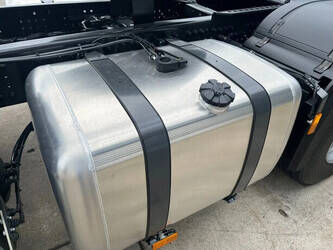 2025-mercedes-benz-actros-3348-1396296-44404215