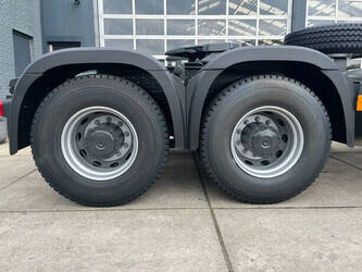 2025-mercedes-benz-actros-3348-1396296-44404217