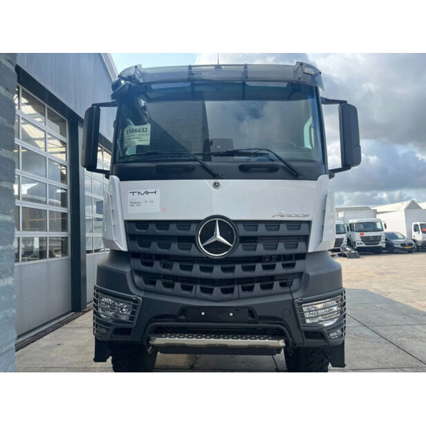 2025 Mercedes-Benz AROCS 3340-44404329