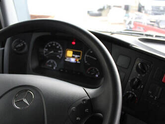 2025-mercedes-benz-axor-3344-1396305-44404568