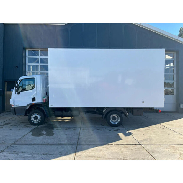 2025 مرسيدس بنز Accelo 915-44404574