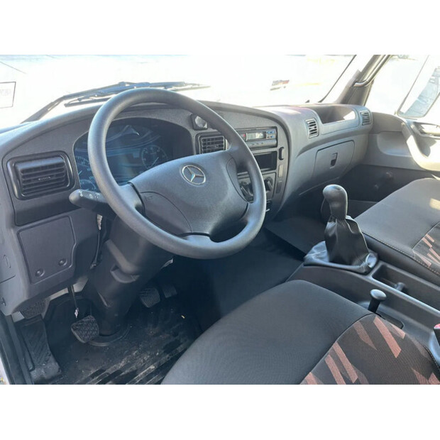 2025 مرسيدس بنز Accelo 915-44404591