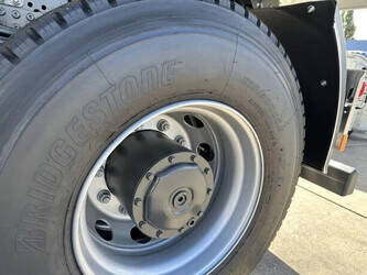 2025-mercedes-benz-arocs-4140-1396310-44404726