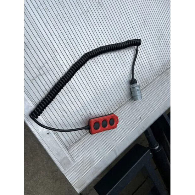 2025 مرسيدس بنز ATEGO 1725-44404967