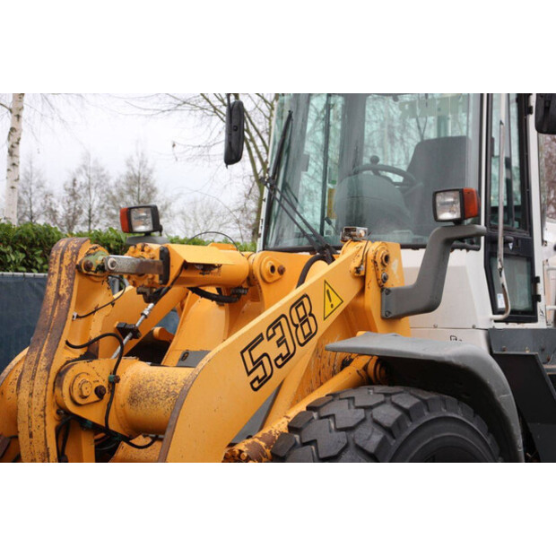 2006 Liebherr L538-44405127