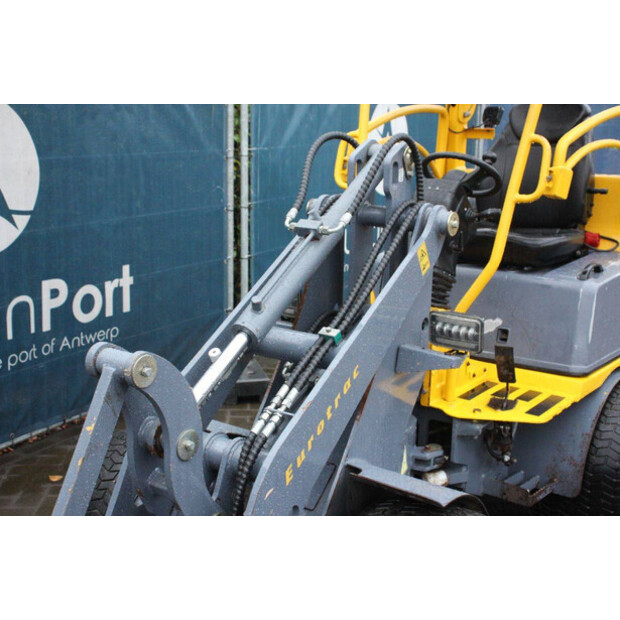 2021 Eurotrac W11-ME-44405295