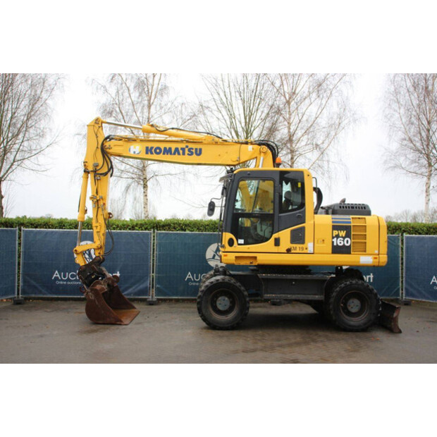 2015 كوماتسو PW160-8-44405501
