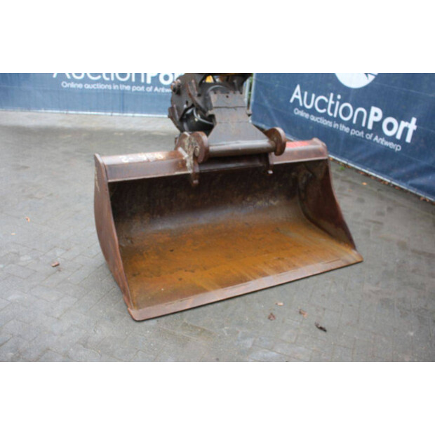 2015 كوماتسو PW160-8-44405513