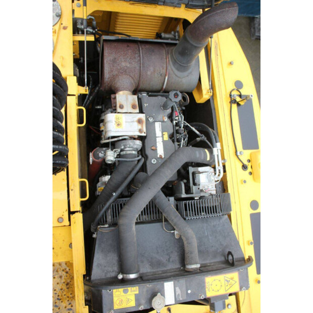 2015 كوماتسو PW160-8-44405525