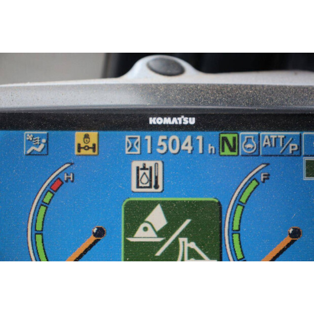 2015 كوماتسو PW160-8-44405534