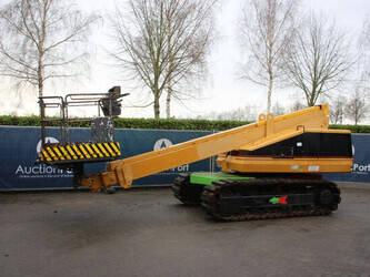 Image for MATERIAL HANDLING 2001 Aichi RZ150