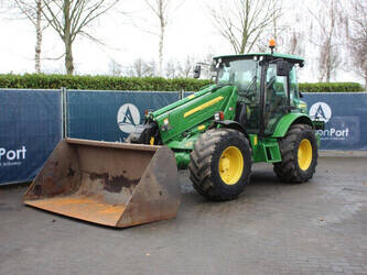 2005-john-deere-3800-44405762