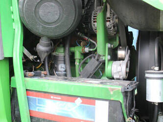 2005-john-deere-3800-44405782