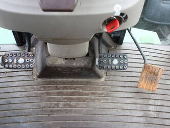 2005-john-deere-3800-44405798