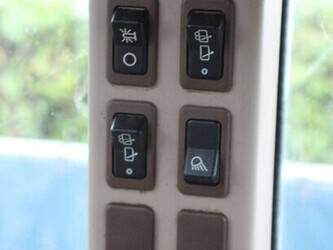 2005-john-deere-3800-44405808