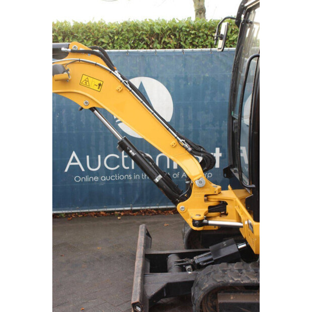 2020 كاتربيلر 302.7DCR-44405869