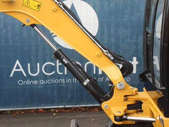 2020-caterpillar-302-7dcr-44405869