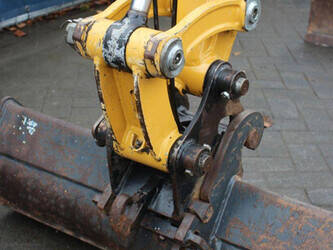 2020-caterpillar-302-7dcr-44405876