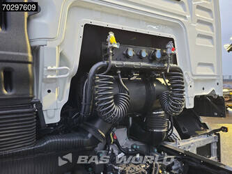 2025-man-tgs-33-400-1396341-44405909