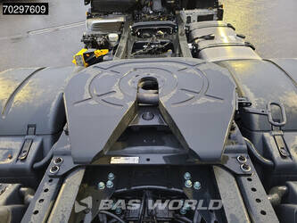 2025-man-tgs-33-400-1396341-44405912