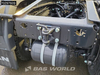 2025-man-tgs-33-400-1396341-44405915