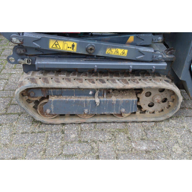 2021 ميسرسي TC50D-44406189