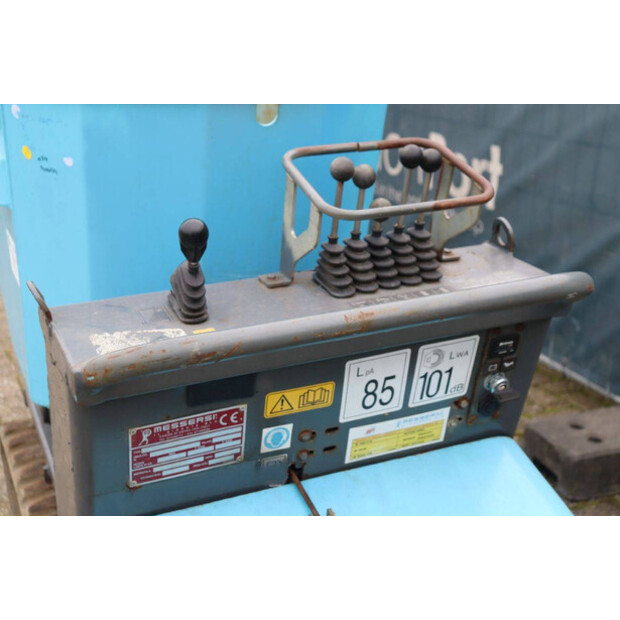 2021 ميسرسي TC50D-44406192