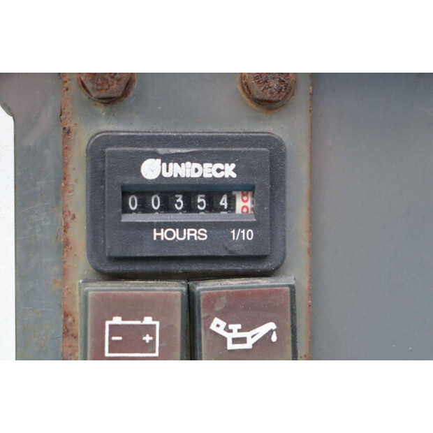 2021 ميسرسي TC50D-44406196