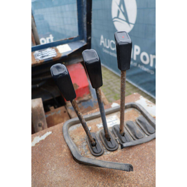 1992 Komatsu FD35T-5E-44406295