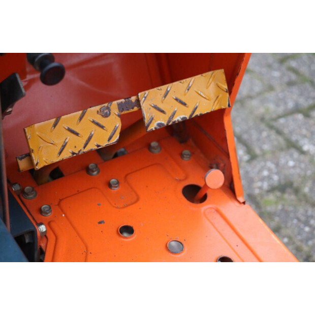 كوبوتا B1600DT-44406427