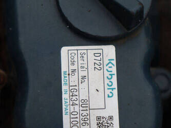 2010-kubota-k008-3-1396359-44406560