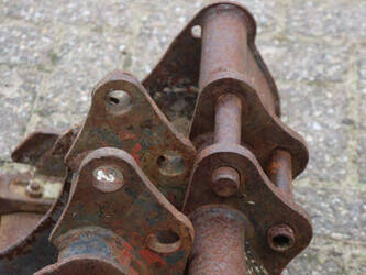 2010-kubota-k008-3-1396359-44406600