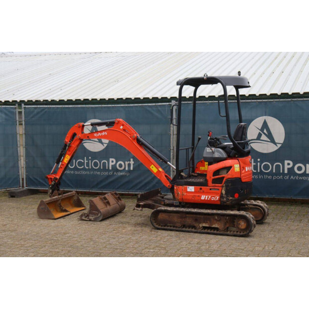 2016 كوبوتا U17-3α-44406648