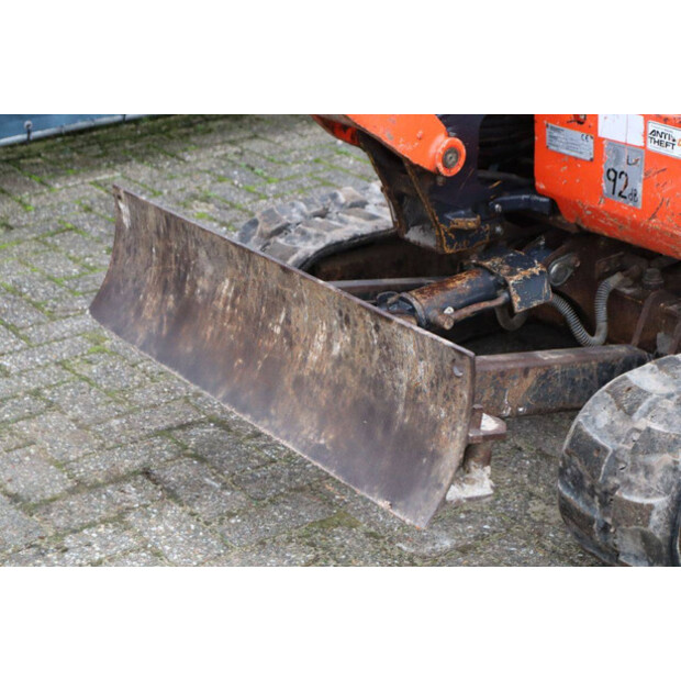 2016 كوبوتا U17-3α-44406663