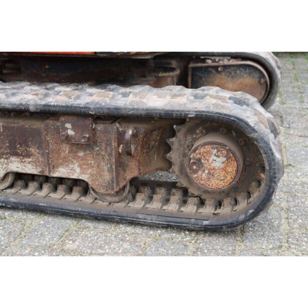 2016 كوبوتا U17-3α-44406666