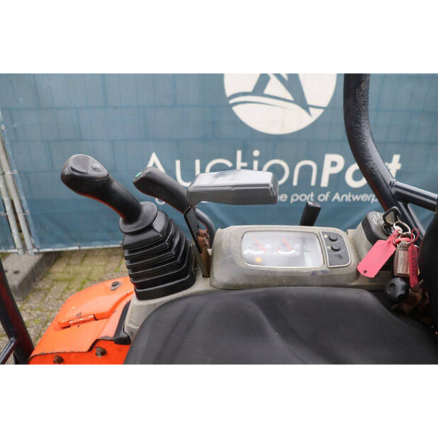 2016 كوبوتا U17-3α-44406675