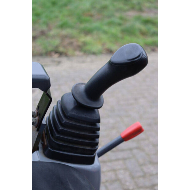 2016 كوبوتا U17-3α-44406682