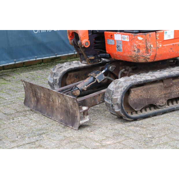 2016 كوبوتا U17-3α-44406690