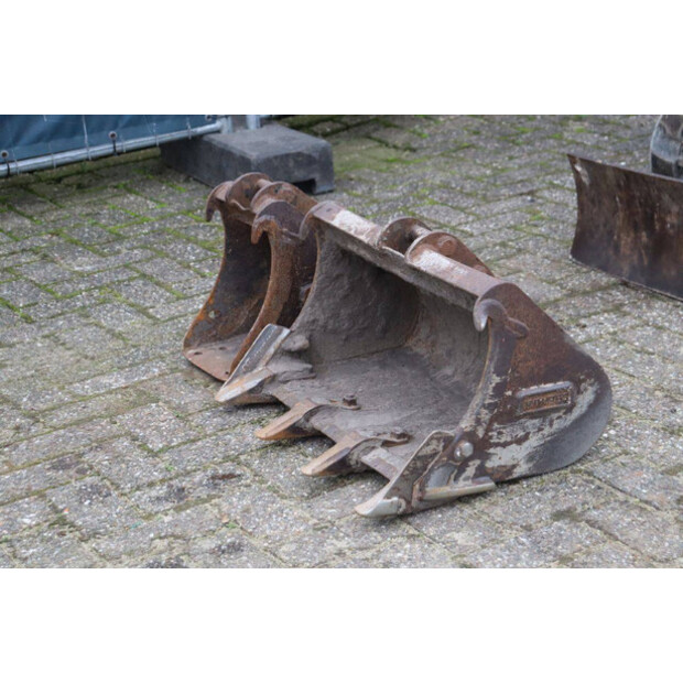 2016 كوبوتا U17-3α-44406691