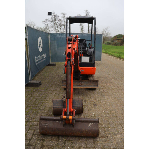 2016 كوبوتا KX015-4-44406770