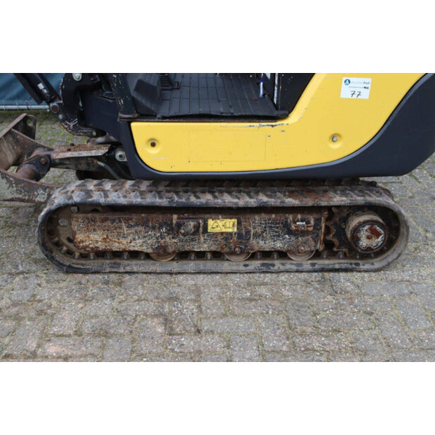 2016 YANMAR SV16-44406861