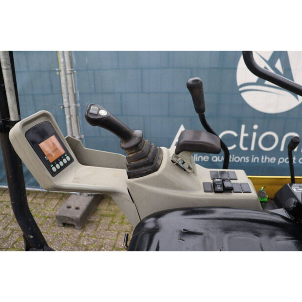 2016 YANMAR SV16-44406879