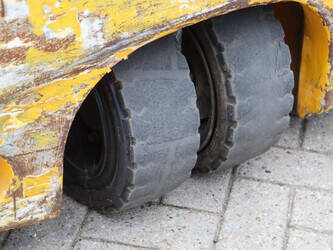 2011-jungheinrich-efg216k-1396388-44407533