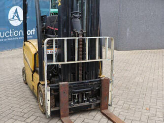 2016-yale-erp16vf-1396395-44407823